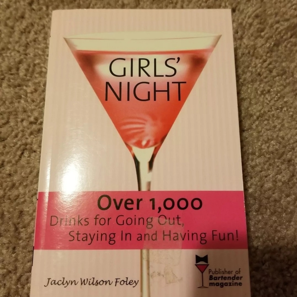 Girls Night 1000 drinks recipe book